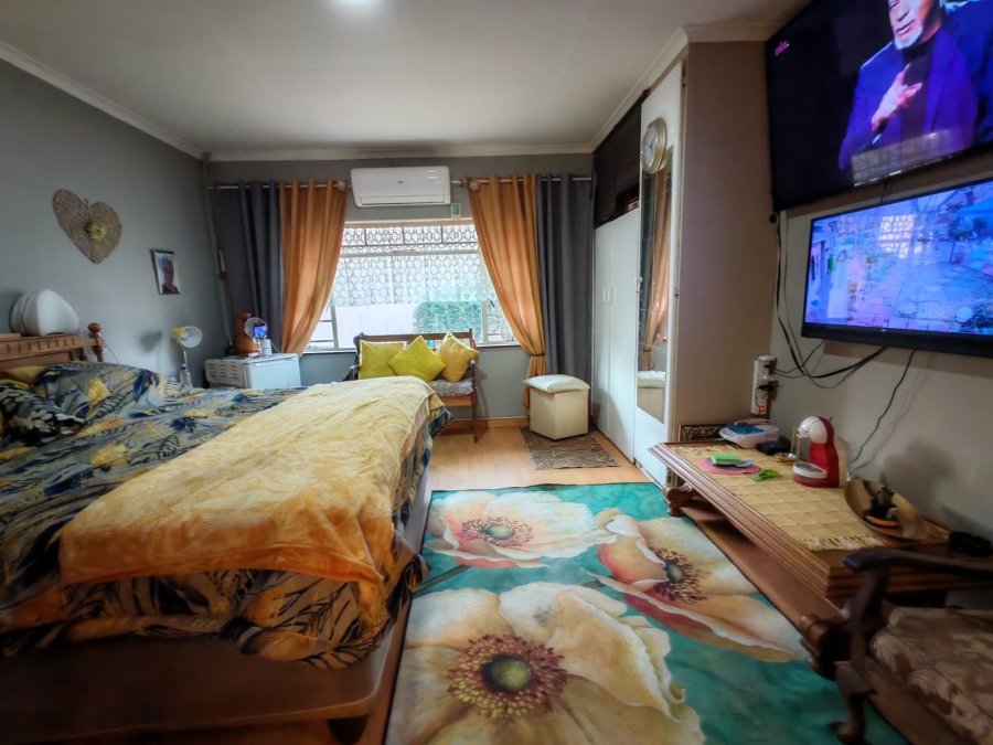 3 Bedroom Property for Sale in Vaalpark Free State
